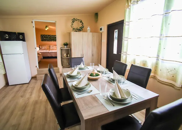 Vad-lak Vendeghaz Apartament Aggtelek